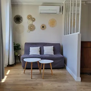 https://downtown-close-pier-corse-and-rail-station-on-puget-place.fr-provencehotel.com